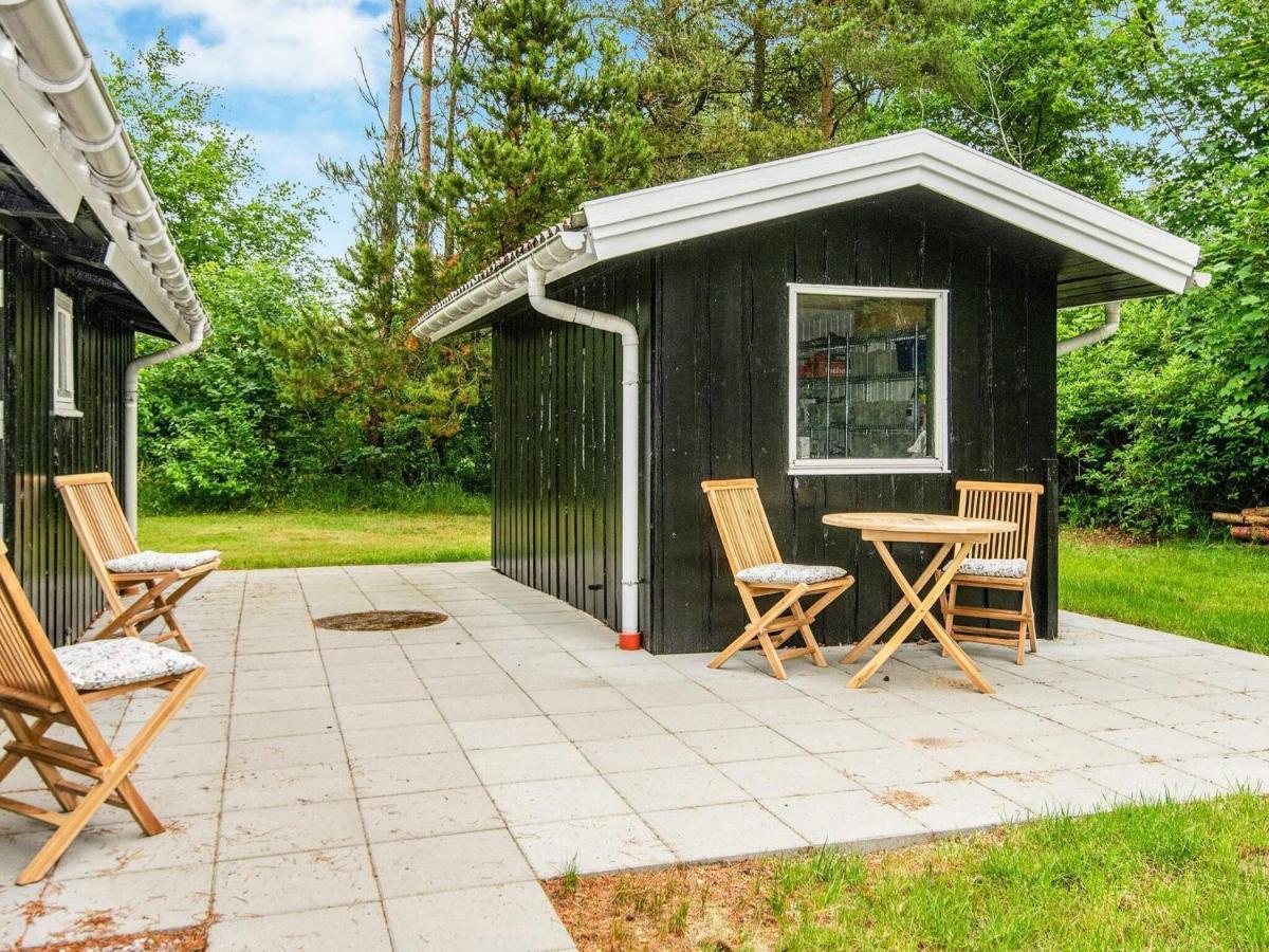 5 Person Holiday Home In Oksb L Dyreby 外观 照片