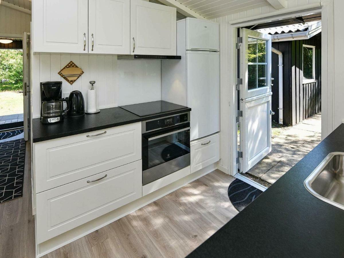5 Person Holiday Home In Oksb L Dyreby 外观 照片