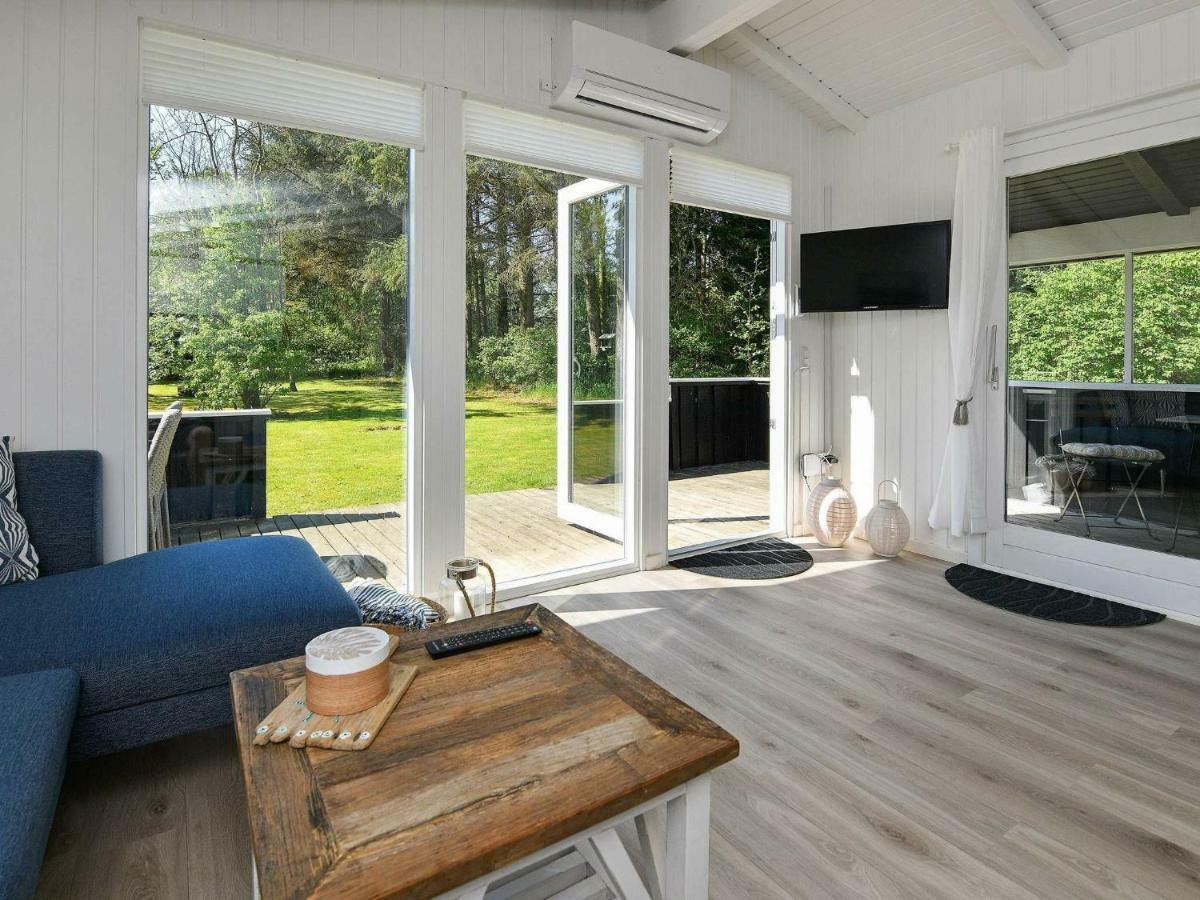 5 Person Holiday Home In Oksb L Dyreby 外观 照片